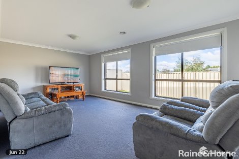 11a Amber Cl, Kelso, NSW 2795