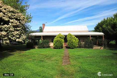 2046 Gundowring Rd, Gundowring, VIC 3691