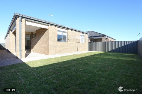 16 Trophis St, Kalkallo, VIC 3064