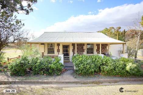 19 Upper Thames St, Burra, SA 5417