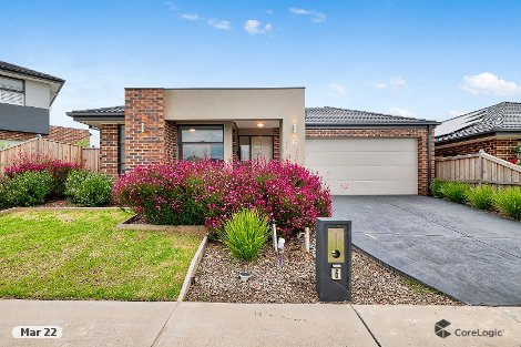 6 Seed Cres, Clyde North, VIC 3978