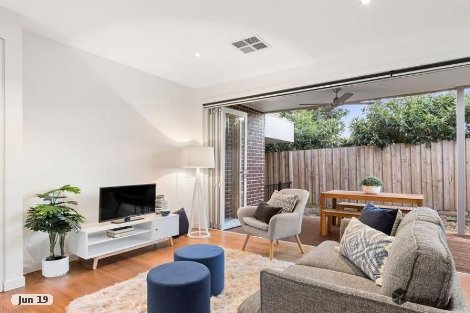 2/17 Taronga Ct, Nunawading, VIC 3131