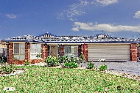 8 Lord Nolan St, Kurunjang, VIC 3337