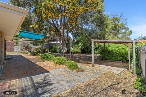 7 Phillip Gr, Kalamunda, WA 6076