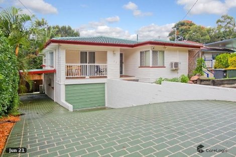137 Victor St, Holland Park, QLD 4121