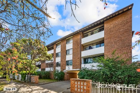 2/5 Lachlan St, Warwick Farm, NSW 2170