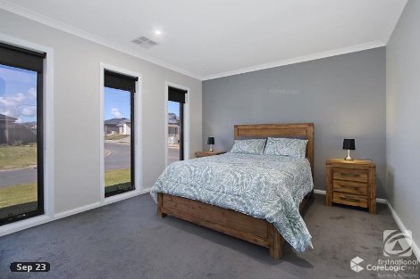 1 Lorikeet Cl, Thurgoona, NSW 2640