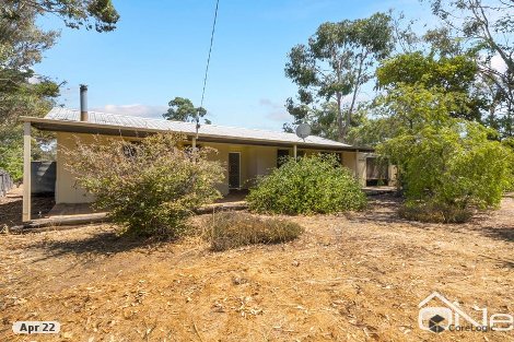 7 Michibin St, Wandering, WA 6308