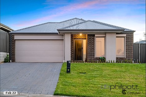 10 Lomandra Cres, Hillbank, SA 5112