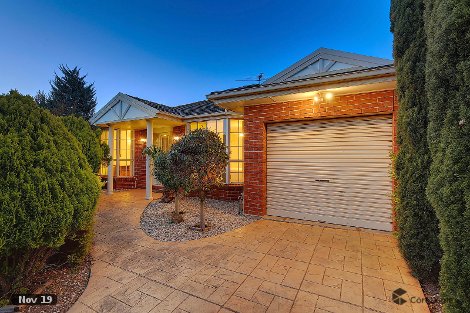 32 Adrienne Cl, Keilor Park, VIC 3042