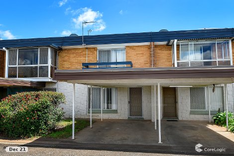 5/9 Whitefriars St, Rockville, QLD 4350