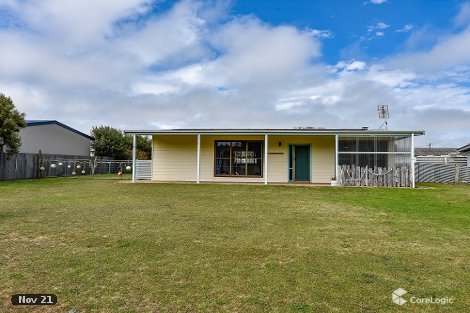 11 Reserve Rd, Boatswain Point, SA 5275