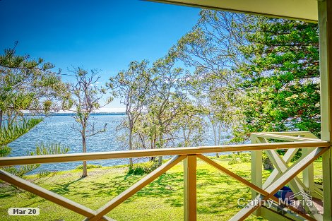 7 Omaru Pl, Summerland Point, NSW 2259