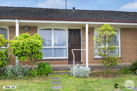 2/20 Alfred St, Sebastopol, VIC 3356