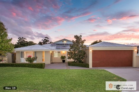 18 Burgland Dr, Girrawheen, WA 6064