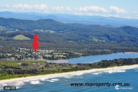 6 Sixth Ave, Stuarts Point, NSW 2441