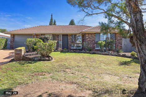 17 Smythe St, Kearneys Spring, QLD 4350