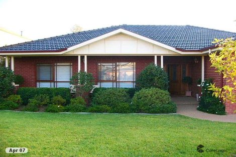 16 Melville Pl, Tatton, NSW 2650