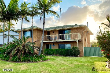 26 Tuncurry St, Tuncurry, NSW 2428