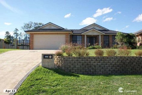 70 Casey Dr, Hunterview, NSW 2330