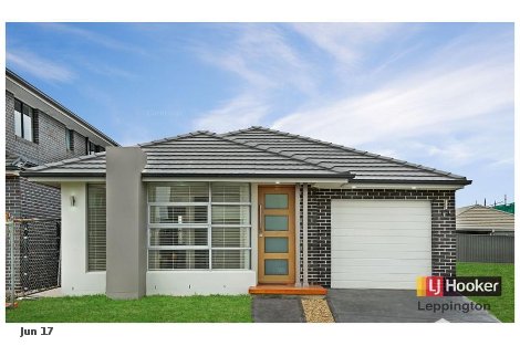 13 Stonecrop St, Denham Court, NSW 2565