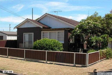 30 Pembroke St, Stockton, NSW 2295