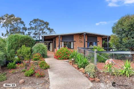 521 Aldridges Rd, Neilborough, VIC 3570