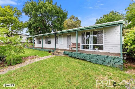 171 Lambie St, Tumut, NSW 2720