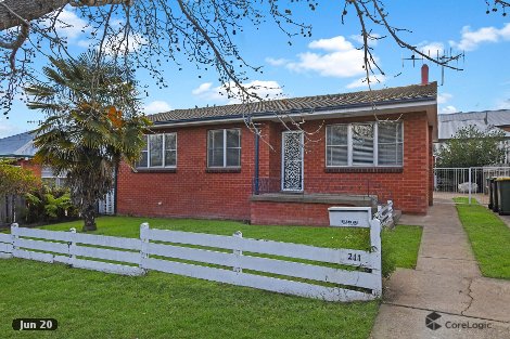 211 Peel St, Bathurst, NSW 2795