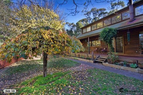 23 Donalds Rd, Woodend, VIC 3442