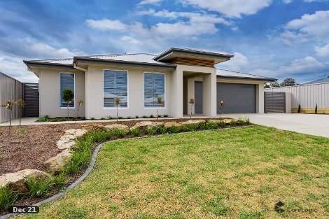 8 Wiveon St, Gobbagombalin, NSW 2650