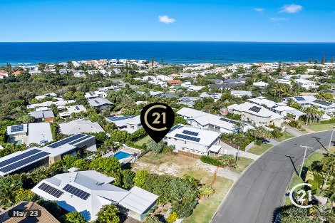 18 Southern Cross Pde, Sunrise Beach, QLD 4567