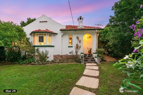 21 Curlewis St, Holland Park West, QLD 4121