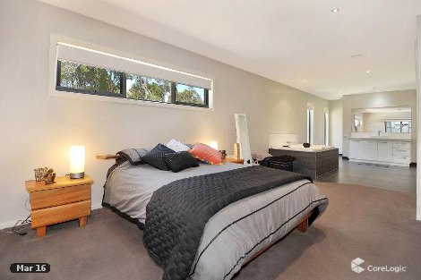 3 Kookaburra Cl, Mount Helen, VIC 3350