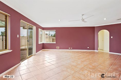 20 Yorrell Pl, Halls Head, WA 6210