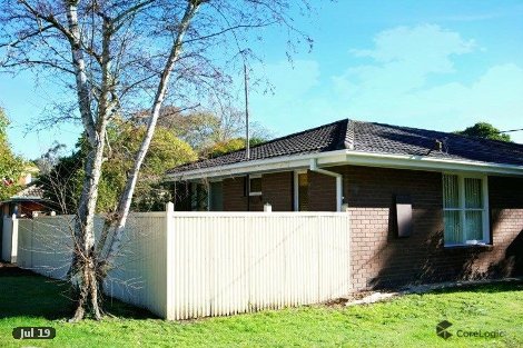 17 Durham Rd, Kilsyth, VIC 3137