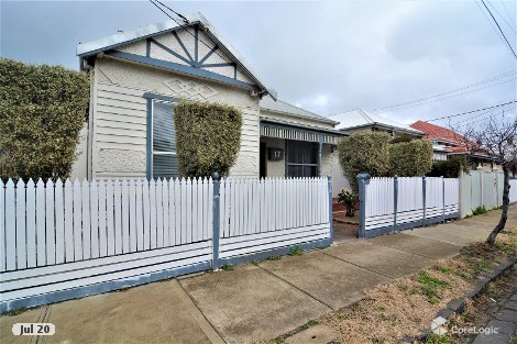 17 Thomson St, Seddon, VIC 3011