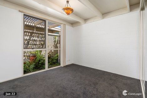 2 Westcott Pl, Newtown, VIC 3220