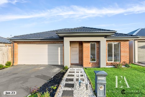 3 Snedden St, Armstrong Creek, VIC 3217