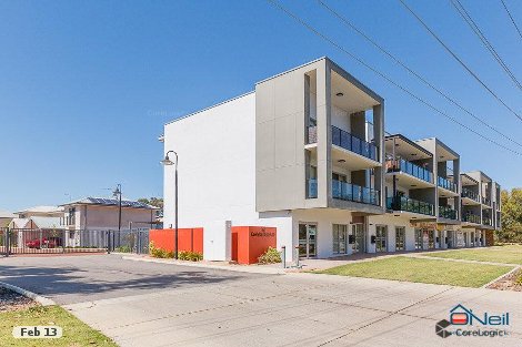 18/12 Davis Rd, Kelmscott, WA 6111