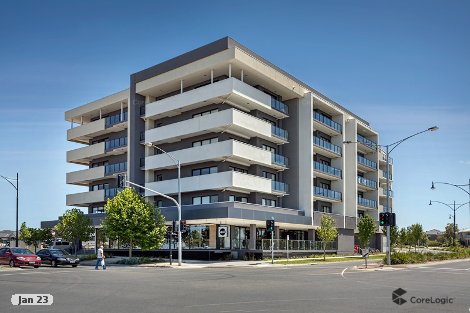 449/73 Lake St, Caroline Springs, VIC 3023