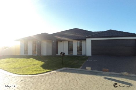 11 Wildwave Bend, Wandina, WA 6530