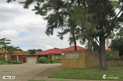 4 Amiens Cl, Bossley Park, NSW 2176