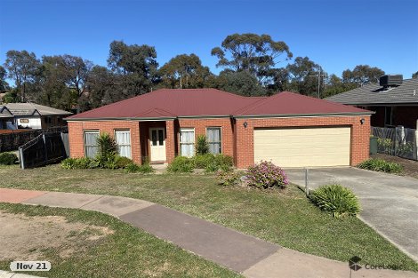 1/16 Peppertree Gr, Strathdale, VIC 3550