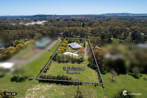 50 Tweddle Lane, Woodend, VIC 3442