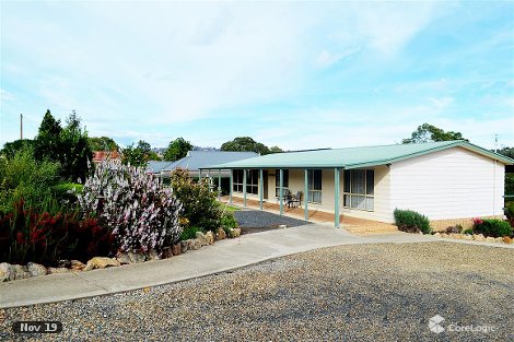 9 Camp St, Adelong, NSW 2729