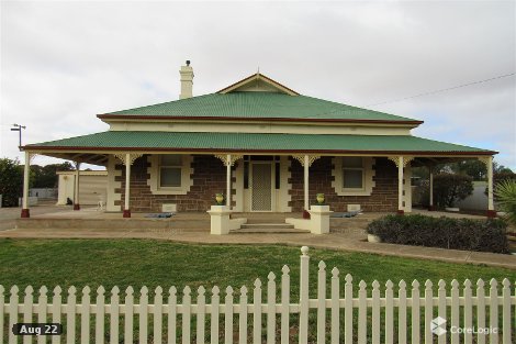 1 Fourth St, Orroroo, SA 5431