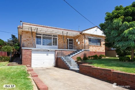 70 Grove St, Kooringal, NSW 2650