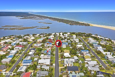 17 Hill Crest Way, Lake Tyers Beach, VIC 3909