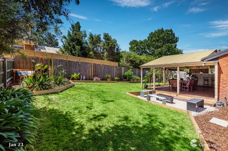 20 Lesay Dr, St Helena, VIC 3088